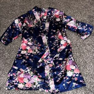 Women’s Floral Robe
